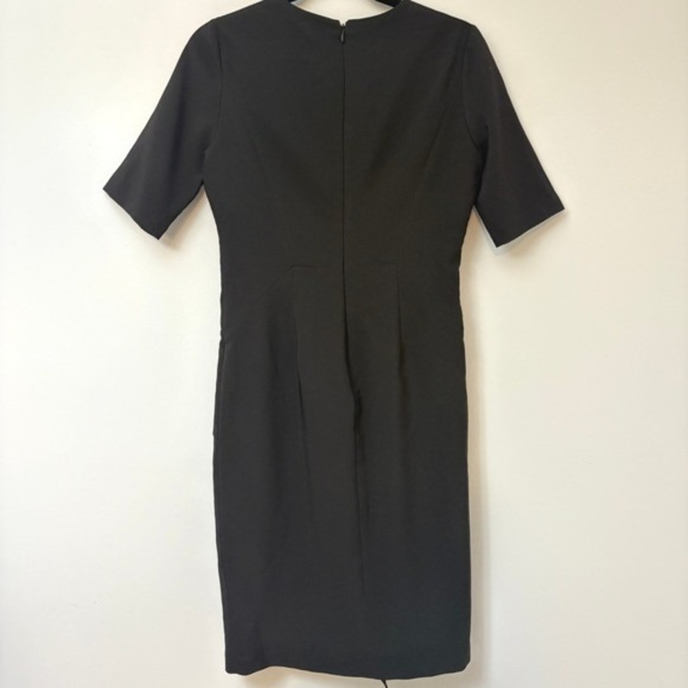 Maggy London V-Neck Ruffle Sheath Dress Women's Black - US 2 - Picture 5 of 8